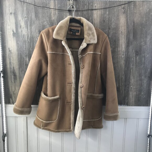 1. Madison faux shearling sheepskin button western size S - Picture 1 of 6